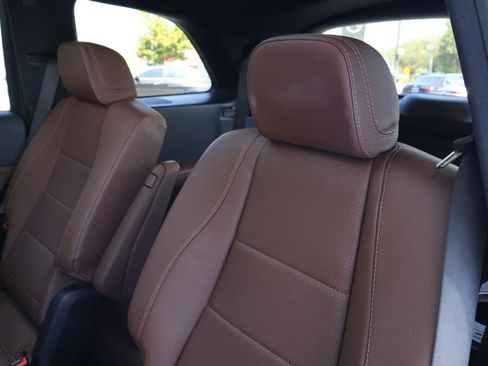 Certified 2024 Mercedes-Benz GLS 450 4MATIC image 18