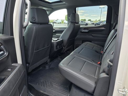 Used 2026 Chevrolet Silverado 1500 RST AWD/4WD image 10