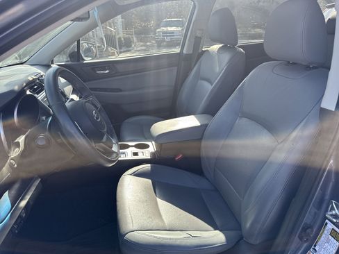 Used 2018 Subaru Outback 2.5i Limited w/ Popular Package #2 image 26