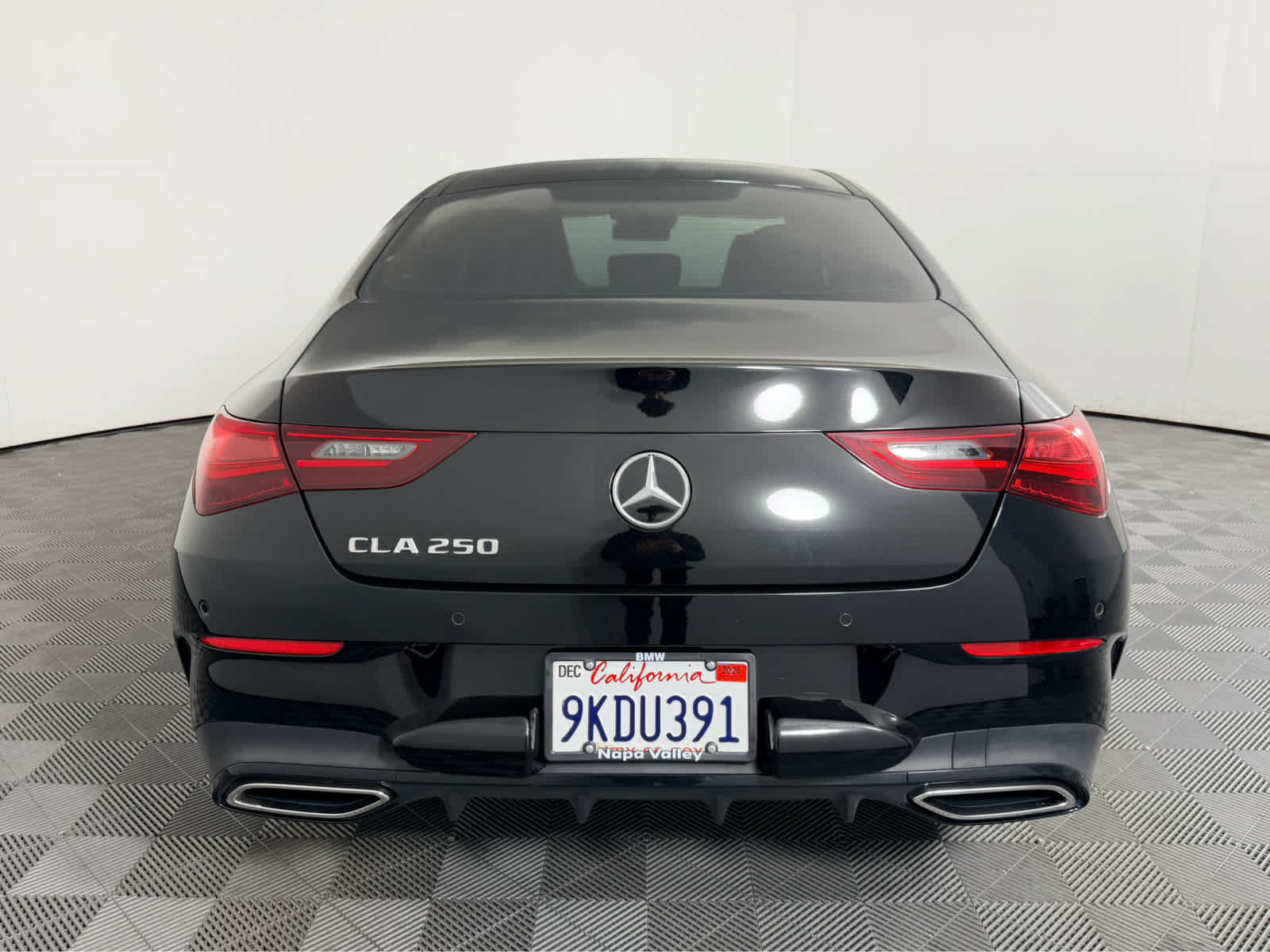 Used 2024 Mercedes-Benz CLA 250 image 4