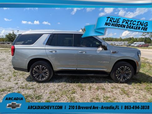 Used 2025 GMC Yukon Elevation AWD/4WD image 4
