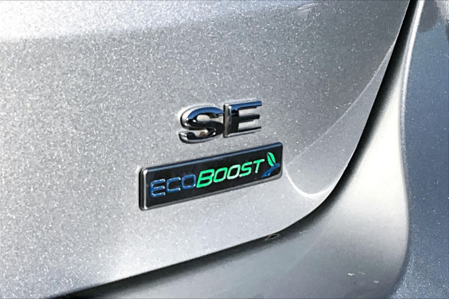 Used 2016 Ford Focus SE FWD image 9