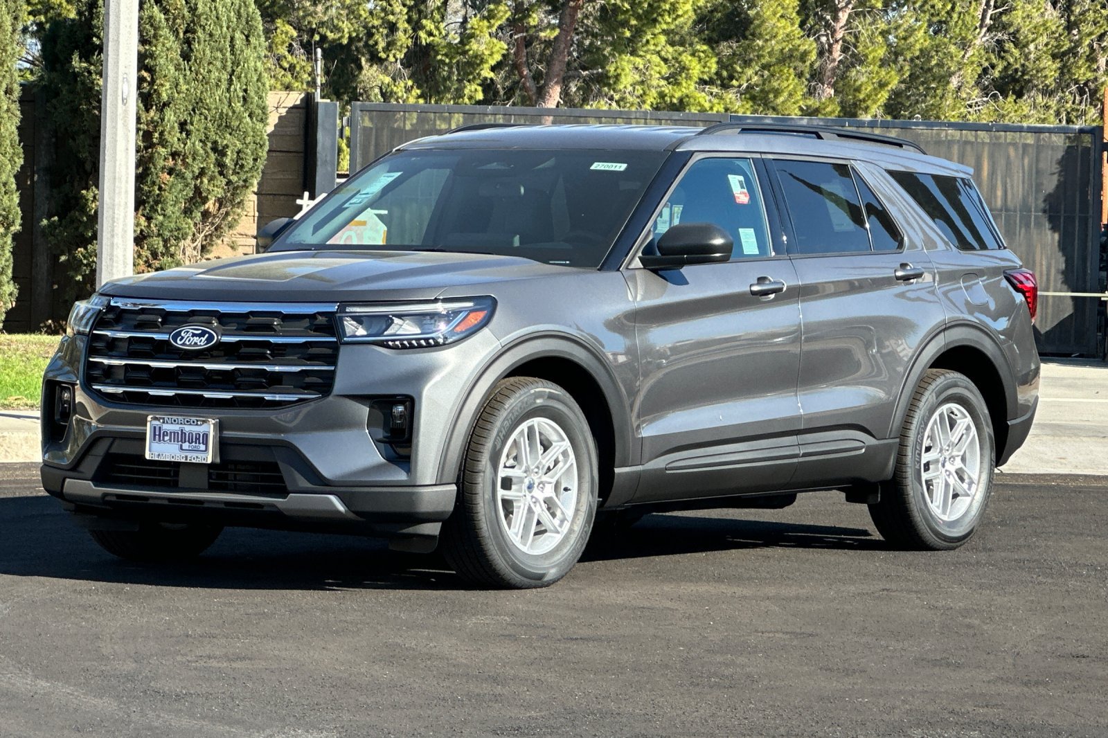 New 2027 Ford Explorer Active w/ Active Comfort Package RWD image 8