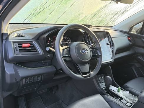 Certified 2025 Subaru Ascent Bronze Edition AWD/4WD image 10