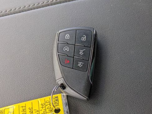 Certified 2025 Chevrolet Tahoe Z71 image 31