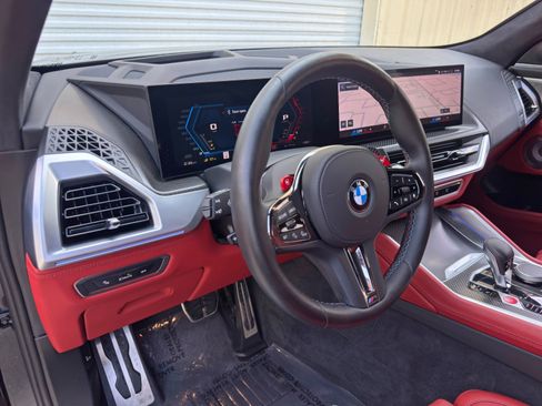 Used 2025 BMW XM AWD/4WD image 15