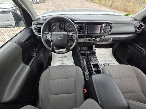 Certified 2022 Toyota Tacoma SR image 6