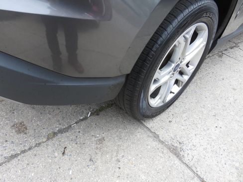 Used 2017 Ford Edge Titanium image 36