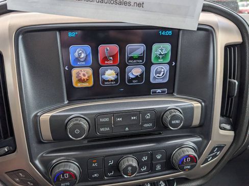 Used 2017 GMC Sierra 2500 Denali AWD/4WD image 25