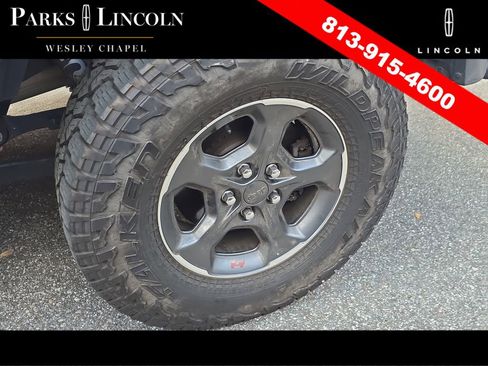 Used 2020 Jeep Gladiator Rubicon image 9