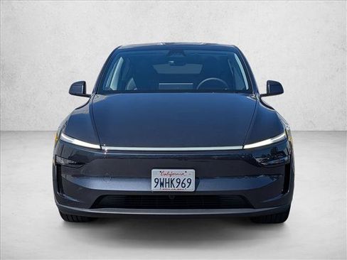 Used 2026 Tesla Model Y 2WD image 2