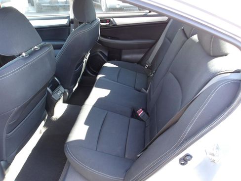 Used 2019 Subaru Legacy 2.5i Premium image 10