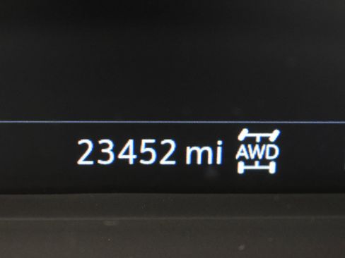 Used 2024 Cadillac XT6 Luxury w/ LPO, Floor Liner Package image 32