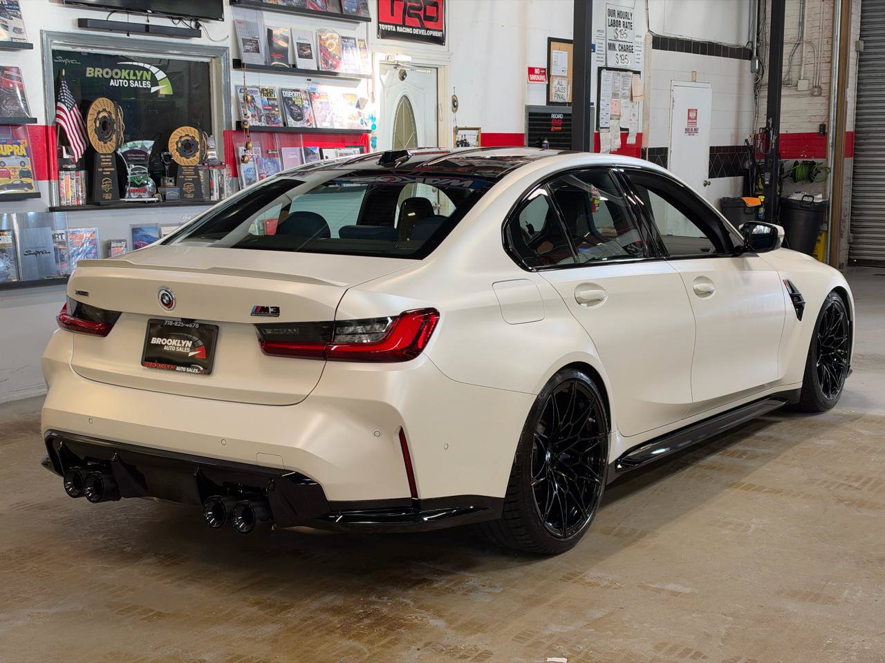 Used 2024 BMW M3 Competition w/ Executive Package AWD/4WD image 5