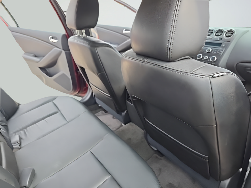 Used 2010 Nissan Altima 2.5 SL w/ SL Pkg FWD image 23