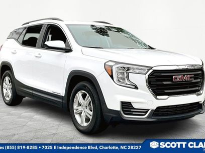 Used 2023 GMC Terrain SLE w/ Driver Convenience Package