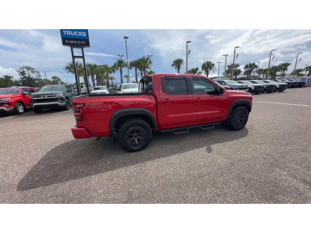 Used 2025 Nissan Frontier Pro-X RWD image 8