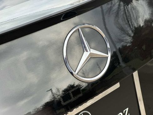 Used 2023 Mercedes-Benz C 300 4MATIC Sedan image 10