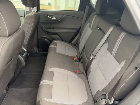 Used 2025 Chevrolet Blazer LT image 13