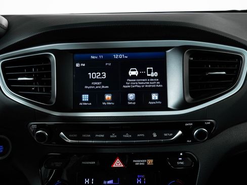 Used 2017 Hyundai Ioniq Limited image 26