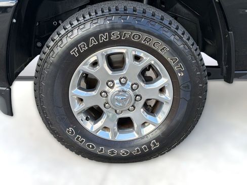 Used 2024 RAM 2500 Laramie w/ Safety Group AWD/4WD image 11