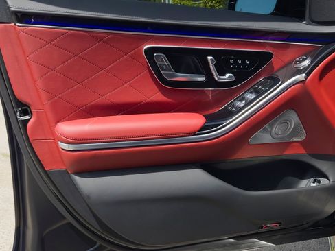 Used 2026 Mercedes-Benz S 580 4MATIC Sedan image 18