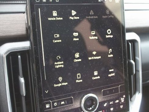 Used 2025 GMC Acadia Denali image 9