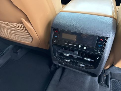 Used 2022 Jeep Grand Cherokee L Summit w/ Advanced Protech Group IV AWD/4WD image 19