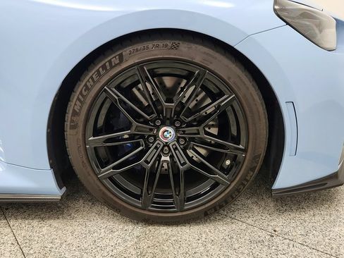 Used 2023 BMW M2 w/ Carbon Package RWD image 23