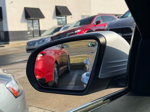 Used 2015 Mercedes-Benz C 300 4MATIC Sedan w/ Premium 1 Package image 39