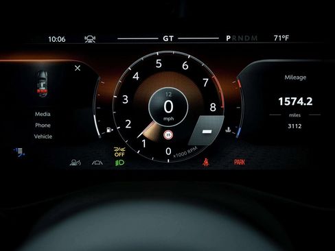 Used 2025 Aston Martin DBX 707 image 26