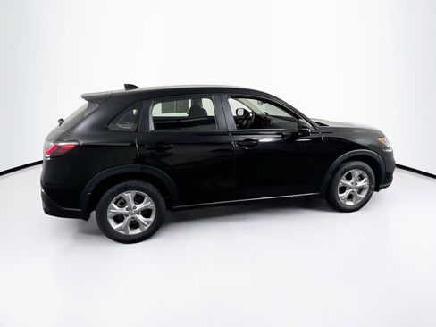 Used 2023 Honda HR-V LX image 4