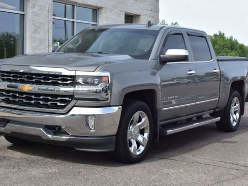 Used 2017 Chevrolet Silverado 1500 LTZ w/ Sport Package AWD/4WD image 16