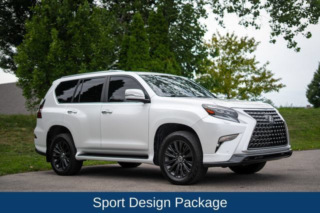 Used 2023 Lexus GX 460 Luxury w/ Sport Design Package AWD/4WD image 3