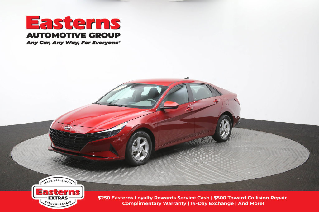 Used 2023 Hyundai Elantra SE w/ Cargo Package FWD image 56