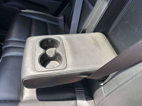 Used 2020 Jeep Grand Cherokee Overland AWD/4WD image 11