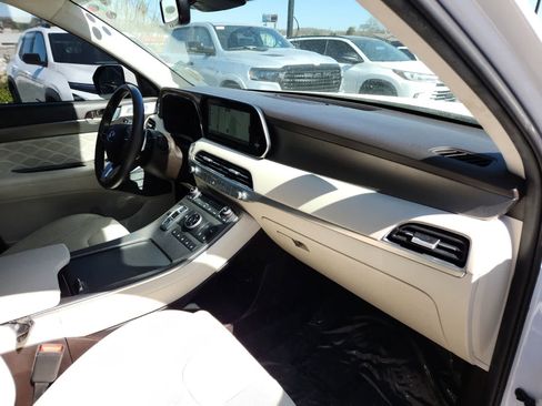 Used 2021 Hyundai Palisade Calligraphy image 17