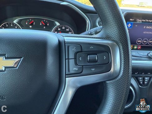 Used 2021 Chevrolet Blazer LT image 29