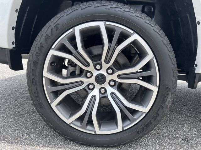 Used 2025 RAM 1500 Tungsten w/ Off Road Group AWD/4WD image 22