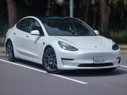Used 2021 Tesla Model 3 Standard Range Plus