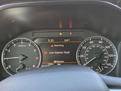 Used 2025 Mitsubishi Outlander SE image 13