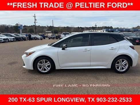 Used 2022 Toyota Corolla SE image 4