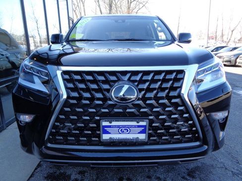 Used 2021 Lexus GX 460 Premium w/ Premium Package image 2