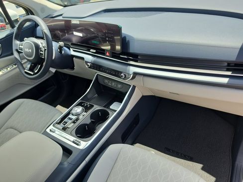 New 2026 Kia Carnival SX FWD image 12