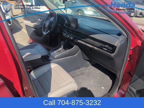 Used 2025 Honda CR-V EX-L image 16