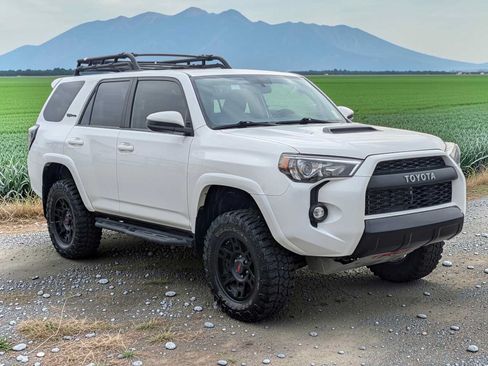 Used 2019 Toyota 4Runner TRD Pro AWD/4WD image 8