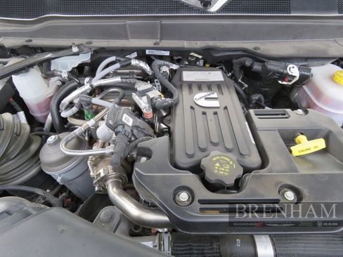 Used 2026 RAM 2500 Limited image 12