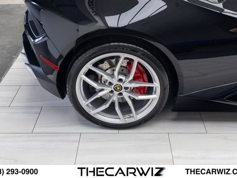Used 2016 Lamborghini Huracan LP 580-2 RWD image 27