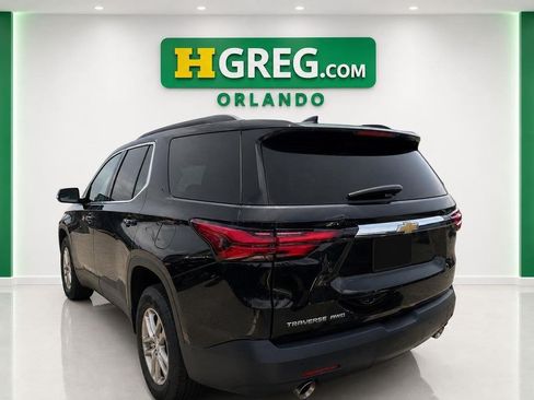 Used 2022 Chevrolet Traverse LT AWD/4WD image 2