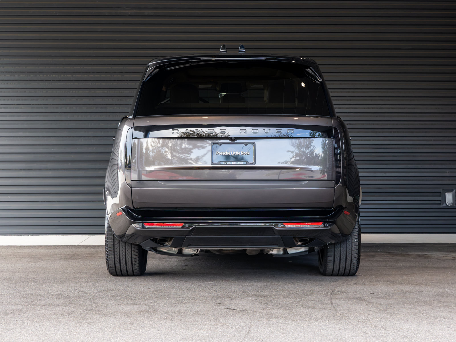 Used 2026 Land Rover Range Rover SE AWD/4WD image 6